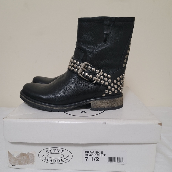 Steve Madden Womens Fraankie Motorcycle Boots Black Leather Studded Ankle - Picture 1 of 9